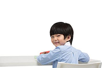 《HOUND: AUTOMATON》登陆Steam 非对称多人竞技